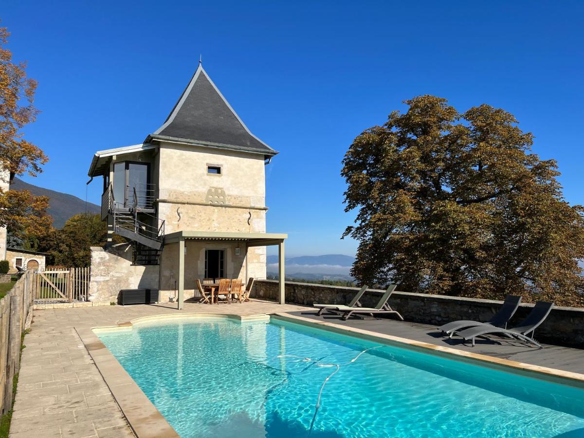 Les Tours Carrees Bed & Breakfast La Motte-Servolex Exterior foto