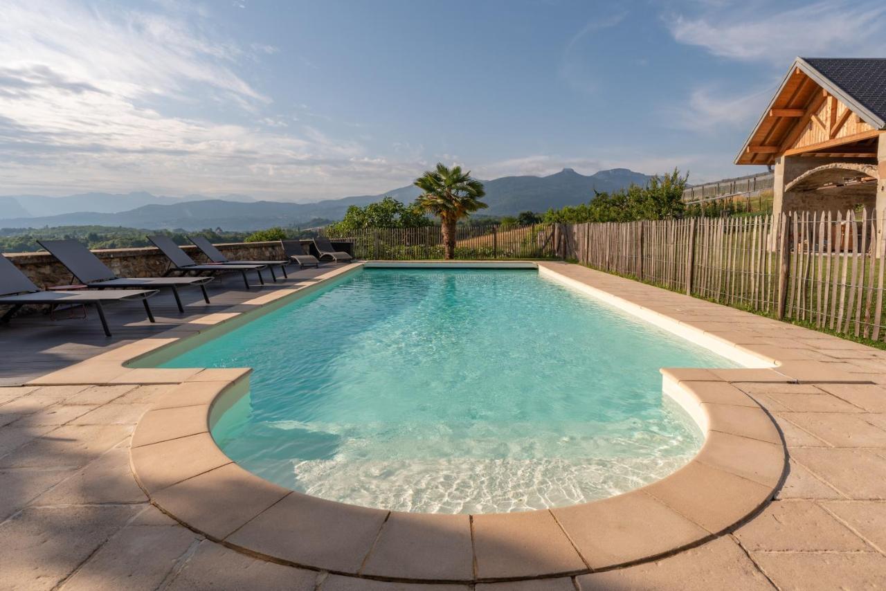 Les Tours Carrees Bed & Breakfast La Motte-Servolex Exterior foto