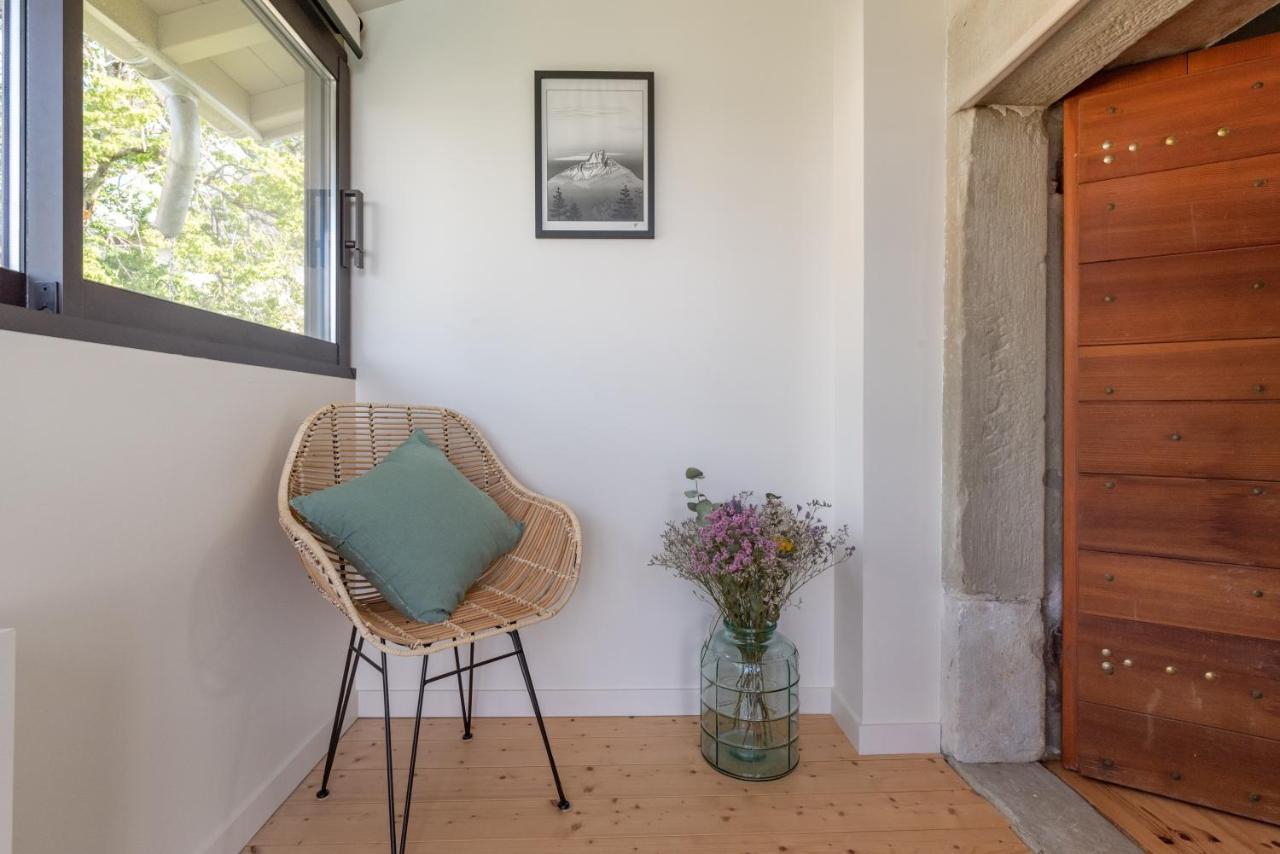 Les Tours Carrees Bed & Breakfast La Motte-Servolex Exterior foto